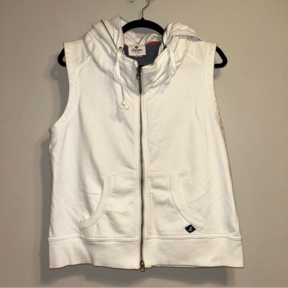 Sperry Hide awayโ Hooded Vest Womenโs White Size L
